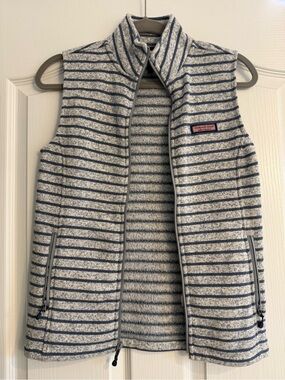 Women’s vineyard vines vest